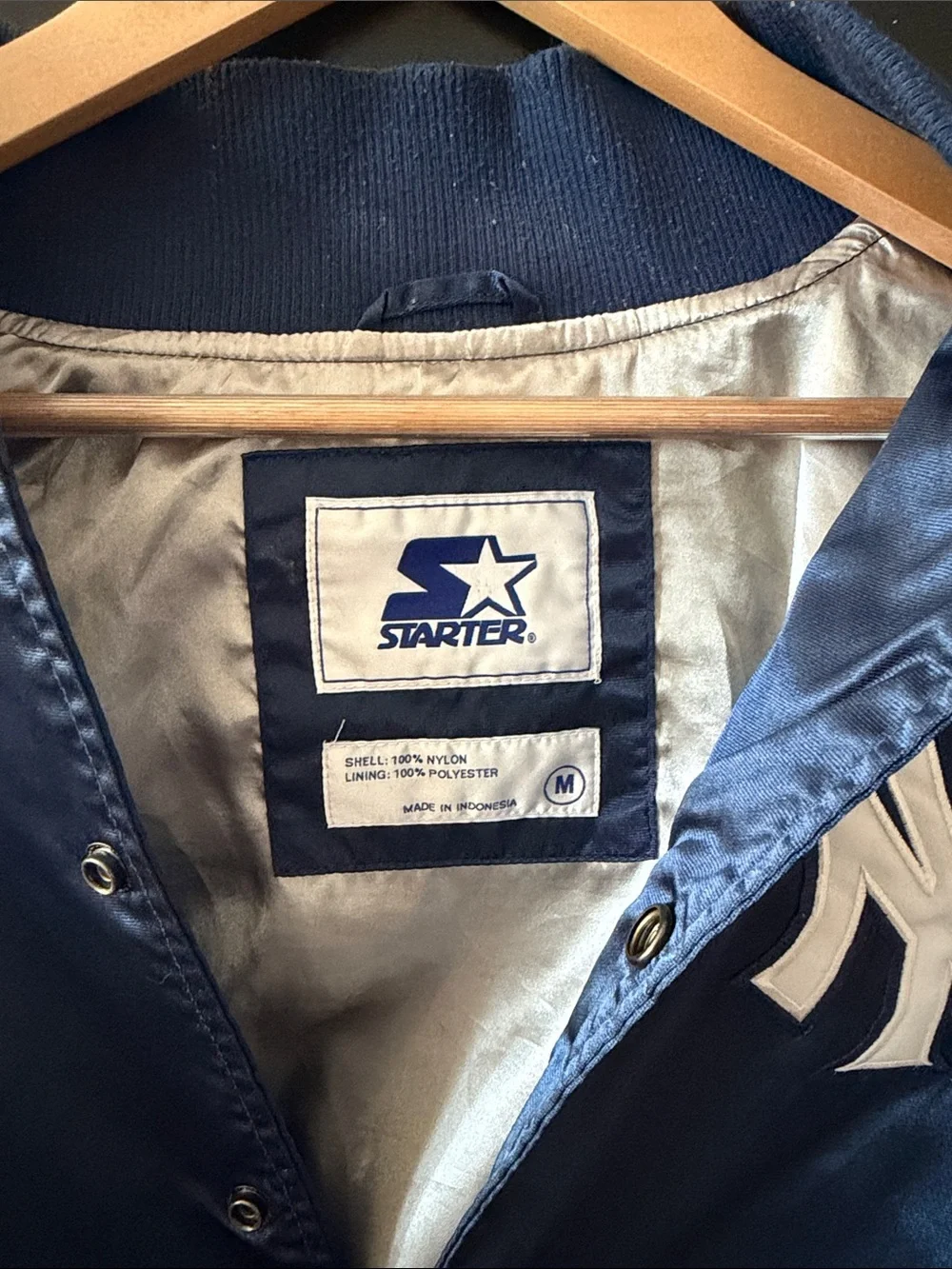 STARTER Navy Satin New York Yankees Bomber Jacket